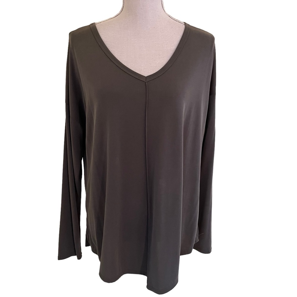 Sinuous Olive Green V-neck Long Sleeve Pullover M